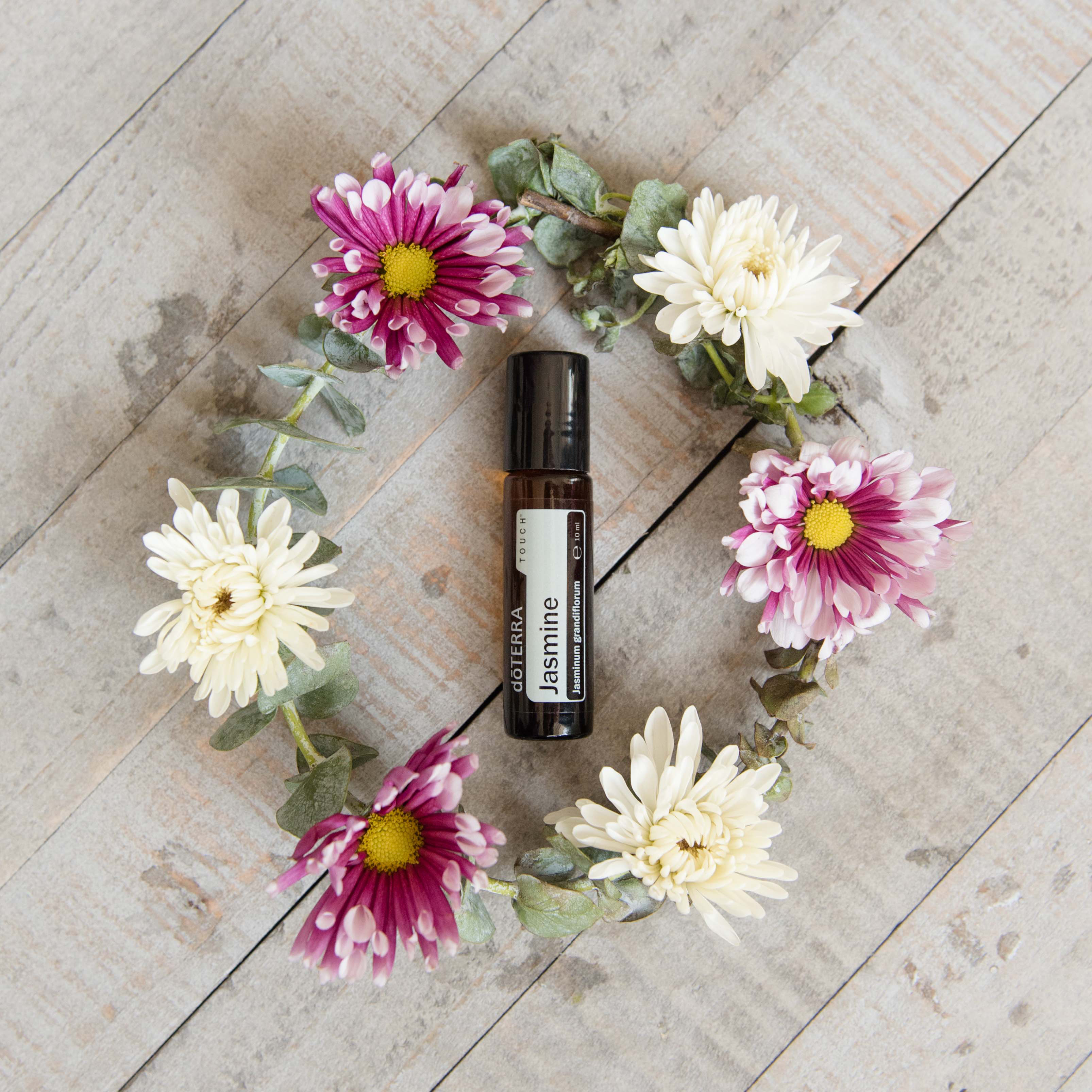 doTERRA Esenciální olej Jasmín Touch roll-on 10 ml