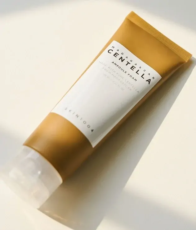 SKIN1004 Madagascar Centella Ampoule Foam Mycí pěna na obličej s pupečníkem asijským 125 ml