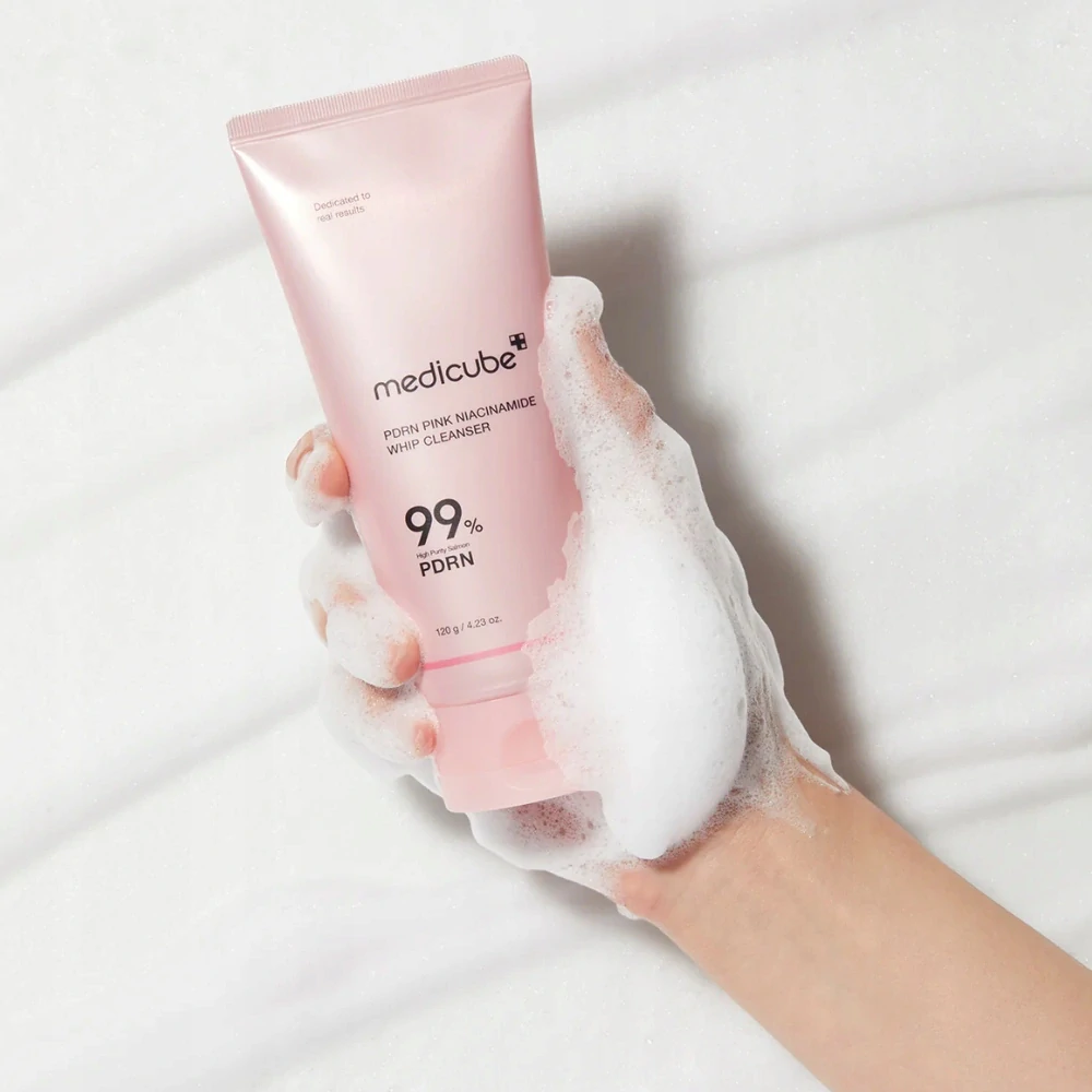 Medicube - PDRN pink Niacinamide - čistící pěna 120 g