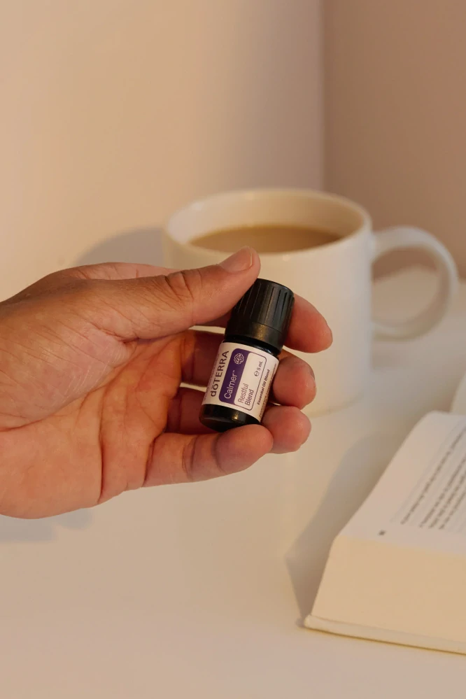 dōTERRA difuzér Tučňák a dōTERRA Calmer 5 ml